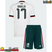 Camisa de Futebol México Orbelin Pineda #17 Equipamento Secundário Infantil Mundo 2026 Manga Curta (+ Calças curtas)